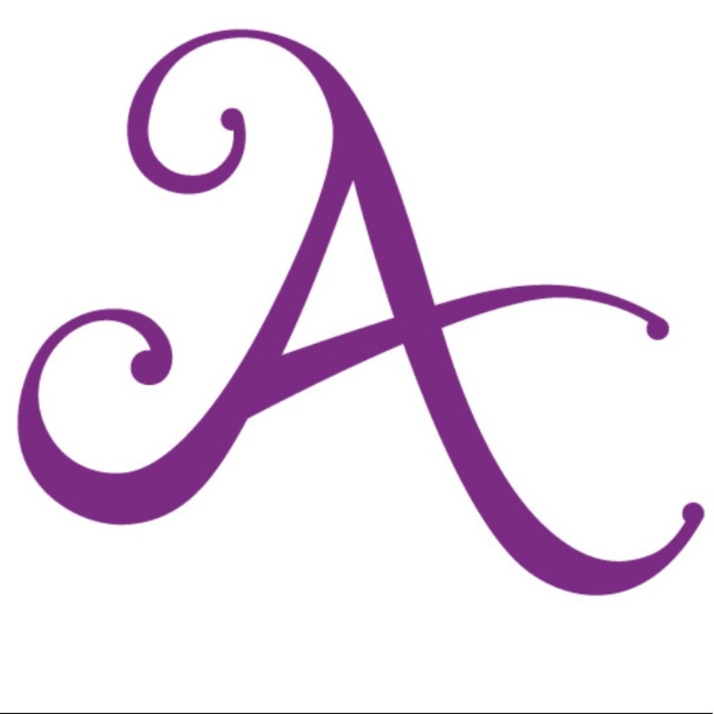 Meet your Posher, Avery